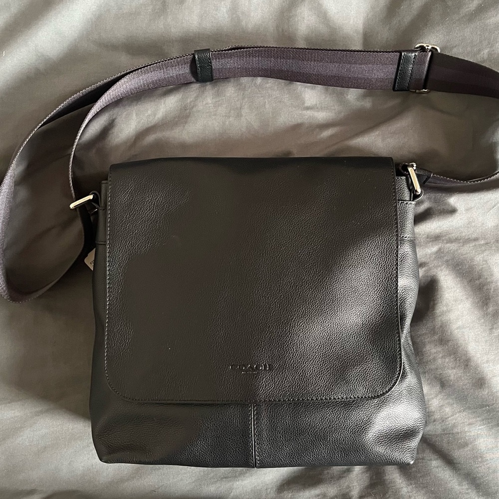 Coach Charles Small Messenger Bag - Picture 2 of 5